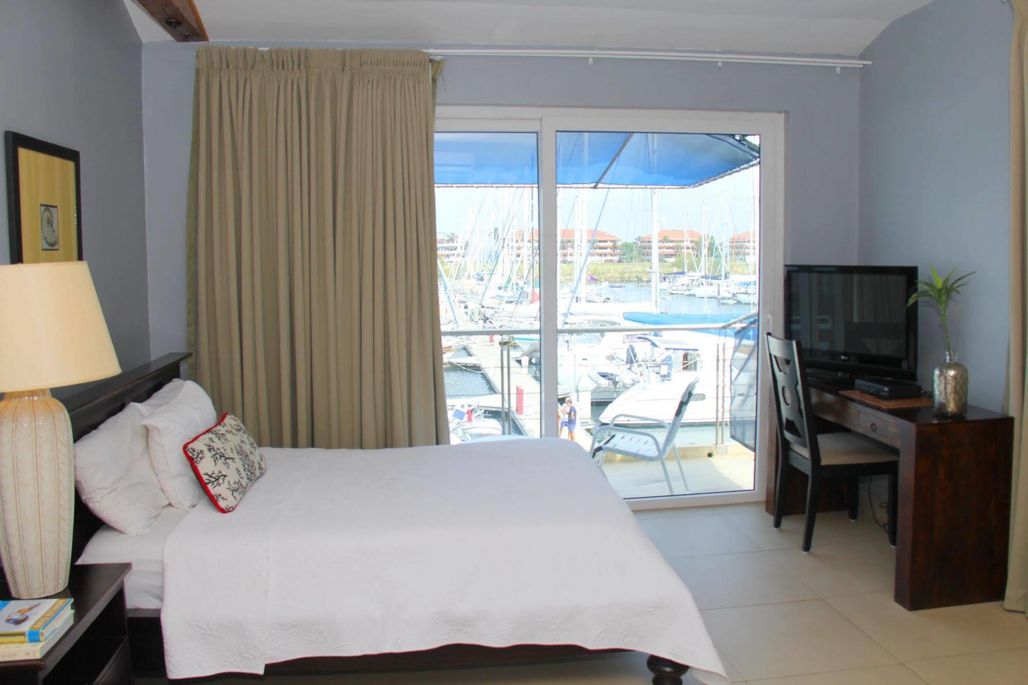 Marina Hotel at Shelter Bay Colón Exterior foto